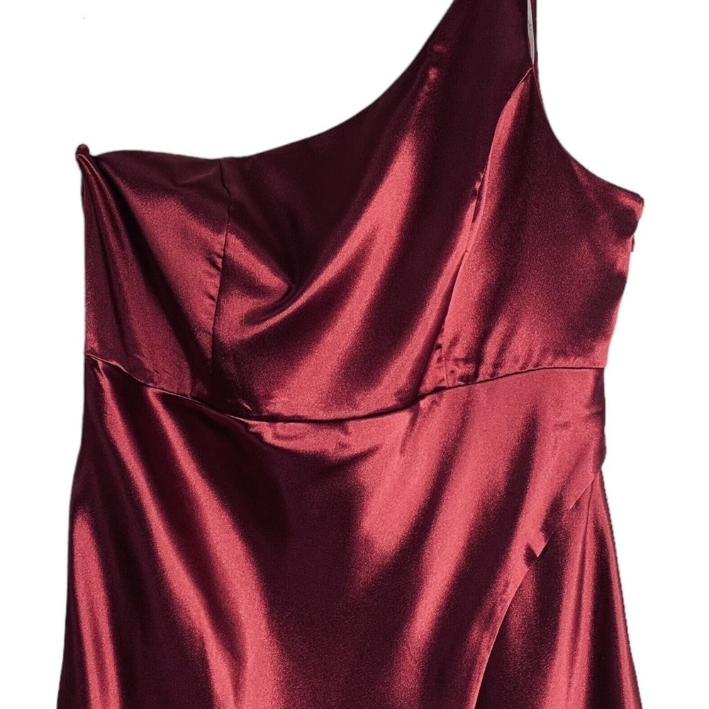 Lulus Alluring Arrival Red Satin One Shoulder Maxi Dress Womens 1X NWT $109 - Picture 8 of 16